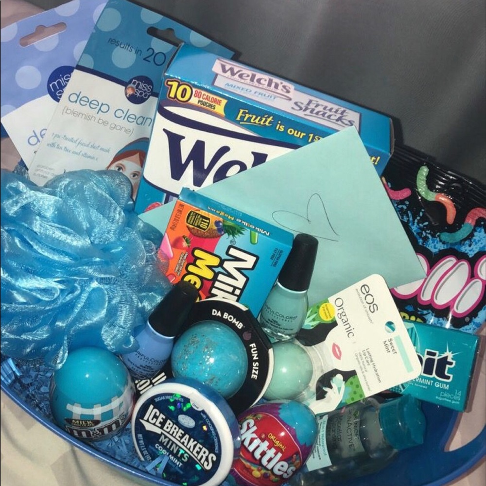 Color Themed Fun Boxes 📦 - Picture 2 of 6